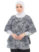 Poncho - 02 - Image 2