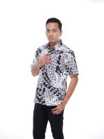 Kemeja Regular Lengan Pendek-01